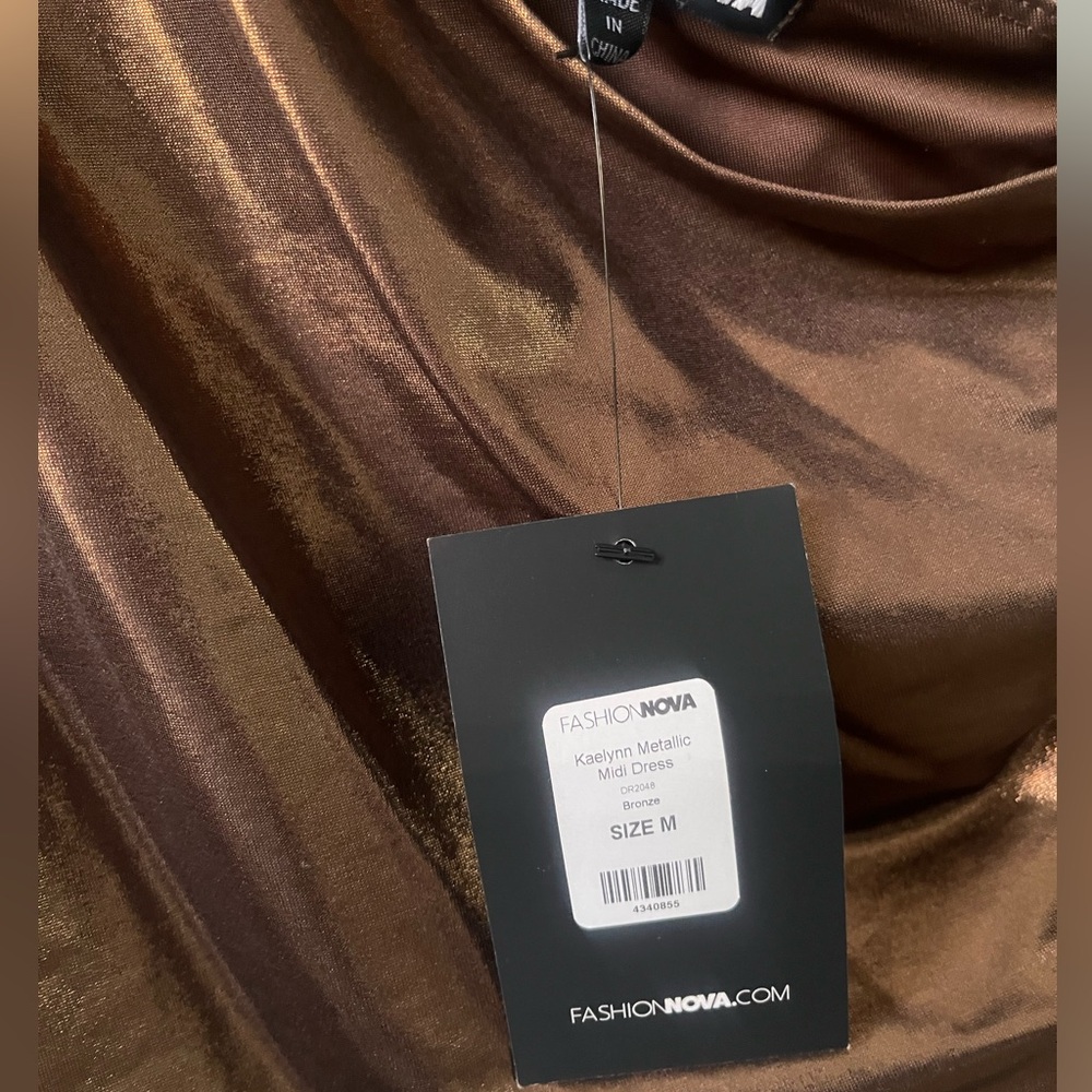 NWT Fashion Nova Bronze Metallic Midi Dress ๐๐๐ค - Picture 6 of 6